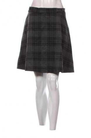 Sukně C&A, Velikost M, Barva Vícebarevné, Cena  69,00 Kč