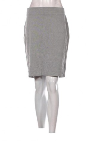 Пола Carry, Размер L, Цвят Сив, Цена 19,14 лв.