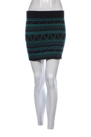 Spódnica Clockhouse, Rozmiar S, Kolor Kolorowy, Cena 22,99 zł