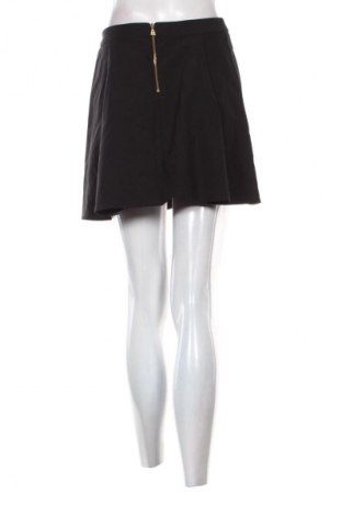 Szoknya Dika, Méret S, Szín Fekete, Ár 8 200 Ft