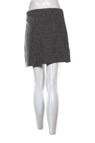 Пола Edc By Esprit, Размер S, Цвят Сив, Цена 12,99 лв.