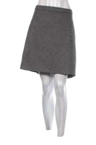 Пола Esprit, Размер XL, Цвят Сив, Цена 21,99 лв.