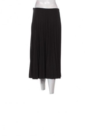 Пола F&F, Размер M, Цвят Черен, Цена 23,06 лв.