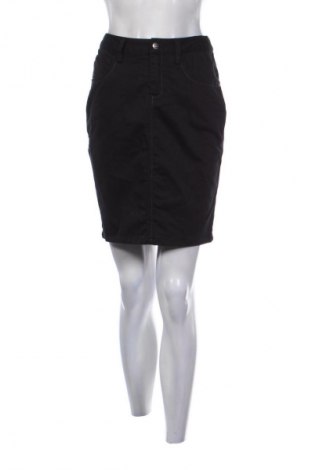 Fustă Fresh Made, Mărime M, Culoare Negru, Preț 107,89 Lei