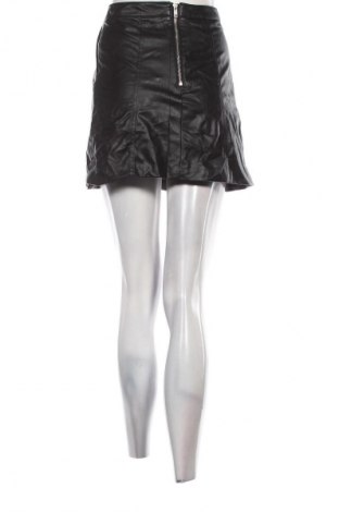 Пола H&M, Размер S, Цвят Черен, Цена 11,99 лв.