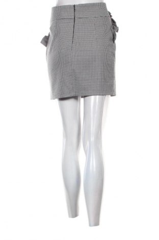 Пола H&M, Размер S, Цвят Многоцветен, Цена 11,99 лв.