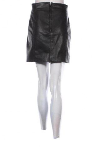 Пола H&M, Размер M, Цвят Черен, Цена 19,00 лв.