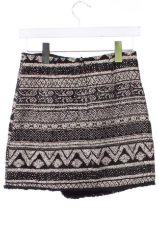 Пола H&M, Размер XS, Цвят Многоцветен, Цена 13,99 лв.