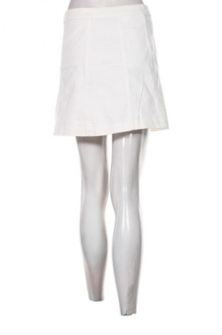 Пола H&M Divided, Размер M, Цвят Бял, Цена 31,16 лв.