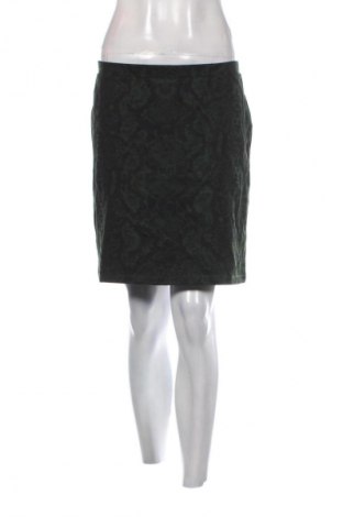 Пола Hema, Размер M, Цвят Многоцветен, Цена 5,99 лв.