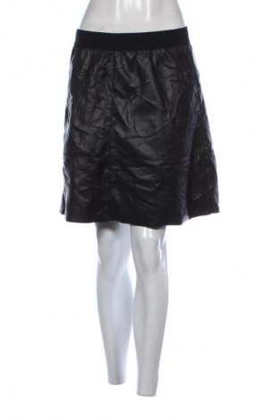 Szoknya Kaffe, Méret S, Szín Fekete, Ár 3 169 Ft