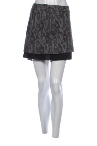 Fustă Motivi, Mărime L, Culoare Multicolor, Preț 66,99 Lei