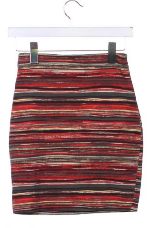 Fustă Pink Woman, Mărime XXS, Culoare Multicolor, Preț 51,45 Lei