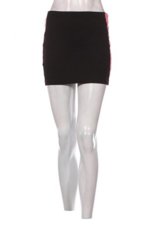 Rock Pull&Bear, Größe M, Farbe Mehrfarbig, Preis € 14,77