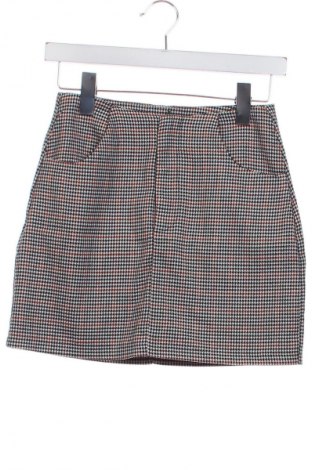 Rock Pull&Bear, Größe XS, Farbe Mehrfarbig, Preis € 9,72