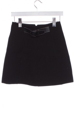 Пола Reserved, Размер S, Цвят Черен, Цена 19,00 лв.