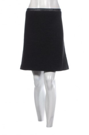 Пола S.Oliver, Размер XL, Цвят Черен, Цена 8,99 лв.