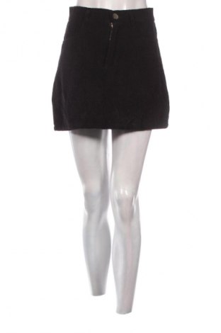 Пола SHEIN, Размер S, Цвят Черен, Цена 13,99 лв.