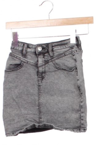 Пола Sinsay, Размер XS, Цвят Сив, Цена 29,00 лв.