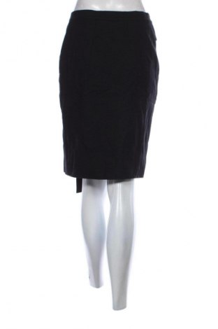 Пола Sisley, Размер M, Цвят Черен, Цена 19,99 лв.