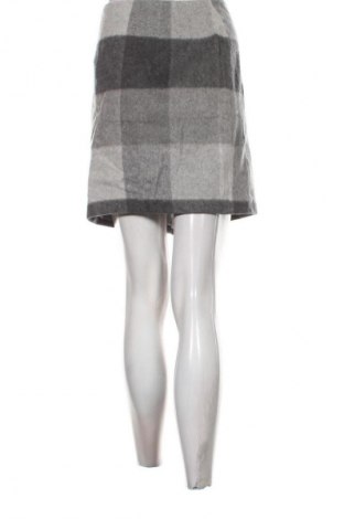 Fustă Tommy Hilfiger, Mărime XL, Culoare Multicolor, Preț 68,99 Lei