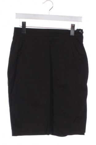 Пола Unbranded, Размер M, Цвят Черен, Цена 19,00 лв.