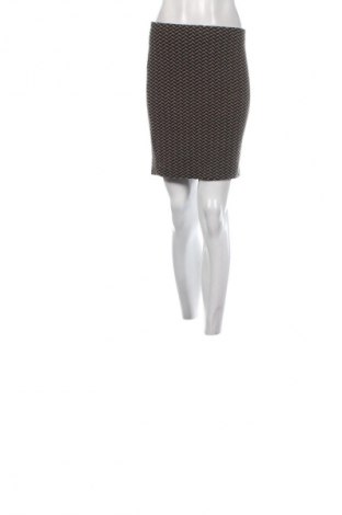 Пола Unbranded, Размер M, Цвят Многоцветен, Цена 12,99 лв.