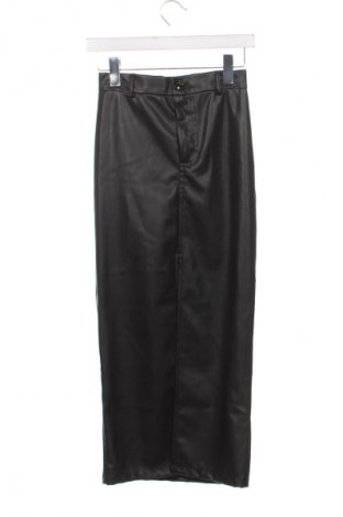 Пола Unbranded, Размер XS, Цвят Черен, Цена 23,18 лв.