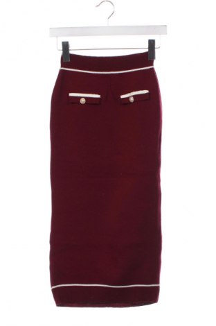 Пола Unbranded, Размер XS, Цвят Червен, Цена 23,18 лв.