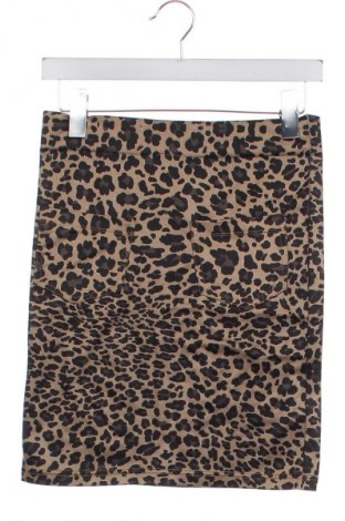 Пола Unbranded, Размер M, Цвят Многоцветен, Цена 19,00 лв.