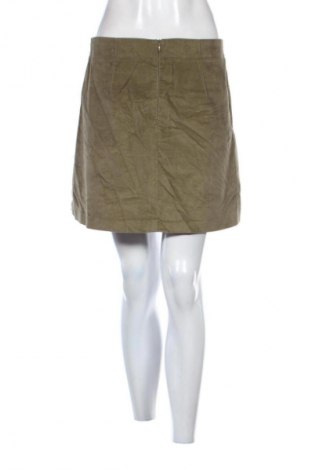 Пола United Colors Of Benetton, Размер M, Цвят Зелен, Цена 16,99 лв.
