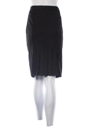 Spódnica WE, Rozmiar M, Kolor Czarny, Cena 13,99 zł