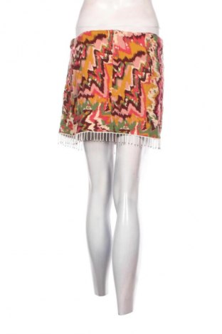 Пола Zara, Размер L, Цвят Многоцветен, Цена 20,14 лв.