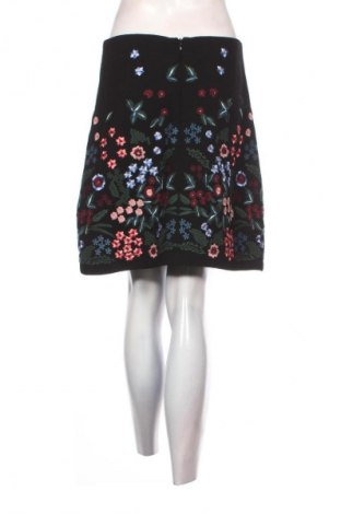 Sukně Zara, Velikost M, Barva Vícebarevné, Cena  253,00 Kč