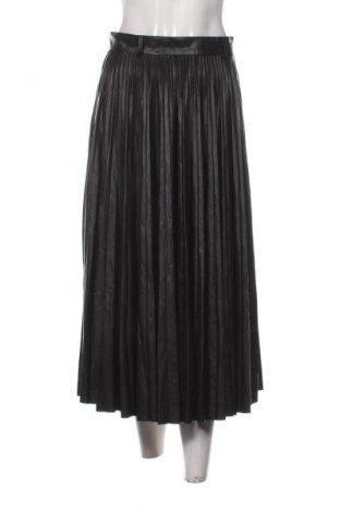 Пола Zara, Размер S, Цвят Черен, Цена 61,94 лв.