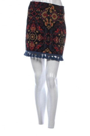 Пола Zara, Размер S, Цвят Многоцветен, Цена 54,15 лв.