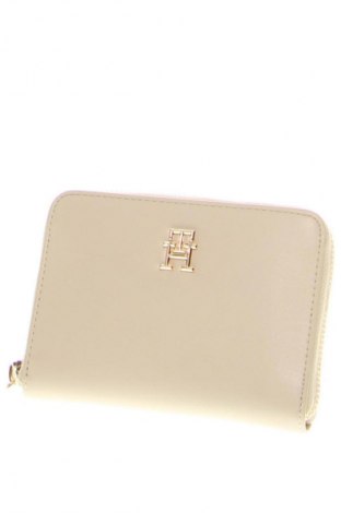 Портмоне Tommy Hilfiger, Цвят Бежов, Цена 104,99 лв.