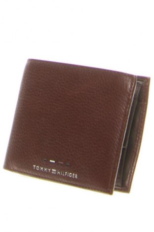 Portmoneu Tommy Hilfiger, Culoare Maro, Preț 399,99 Lei
