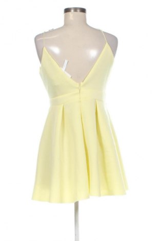 Рокля ASOS, Размер M, Цвят Жълт, Цена 34,99 лв.