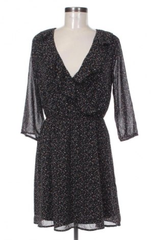 Рокля About You, Размер S, Цвят Многоцветен, Цена 61,94 лв.