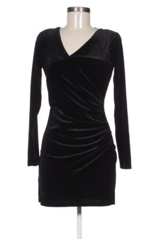 Рокля Amisu, Размер S, Цвят Черен, Цена 13,99 лв.