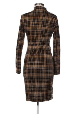 Ruha Amisu, Méret M, Szín Sokszínű, Ár 4 889 Ft