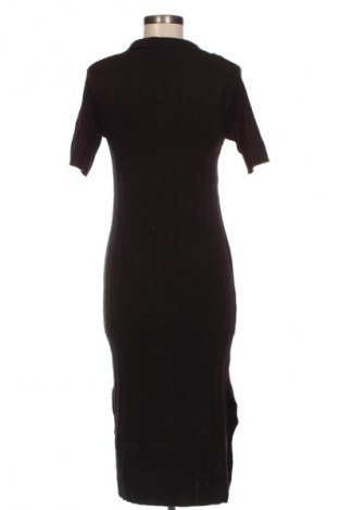 Ruha Anko, Méret M, Szín Fekete, Ár 4 159 Ft