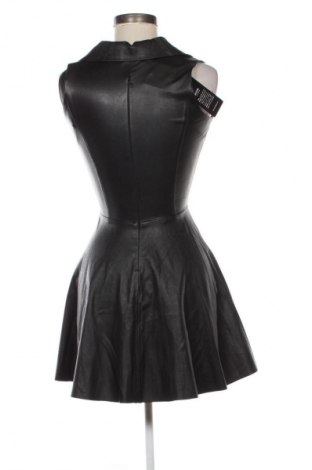 Kleid Avin, Größe XS, Farbe Schwarz, Preis 55,24 €