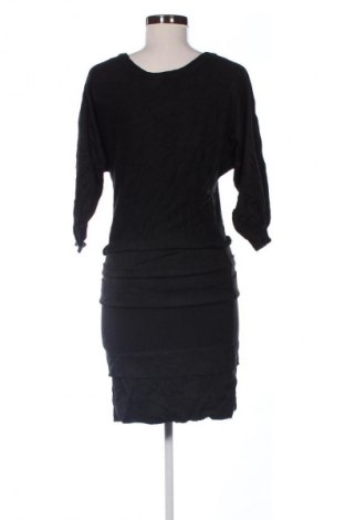 Рокля B.Young, Размер S, Цвят Черен, Цена 24,99 лв.