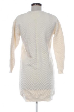 Φόρεμα Basic Apparel, Μέγεθος M, Χρώμα Εκρού, Τιμή 20,02 €