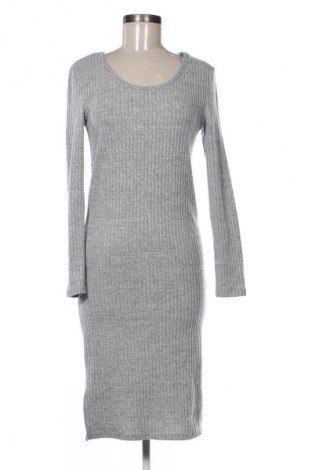 Sukienka Beloved, Rozmiar S, Kolor Szary, Cena 89,66 zł