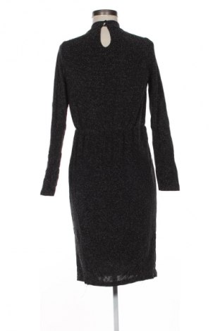 Kleid Beloved, Größe M, Farbe Mehrfarbig, Preis 20,02 €