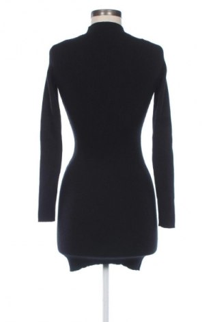 Kleid Bershka, Größe S, Farbe Schwarz, Preis € 17,99