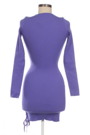Šaty  Bershka, Velikost M, Barva Fialová, Cena  787,00 Kč